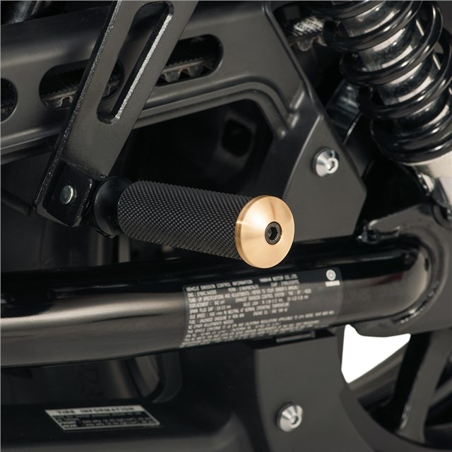 yamaha bolt foot controls