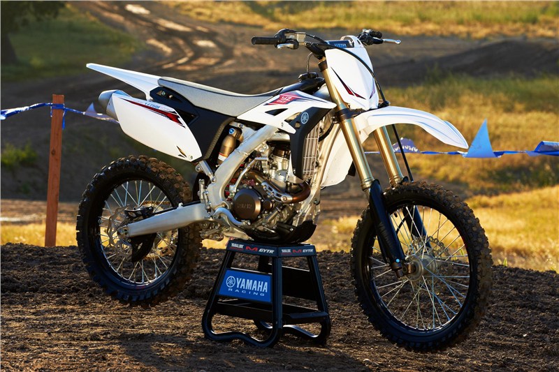 Кроссовый мотоцикл Yamaha yz250f