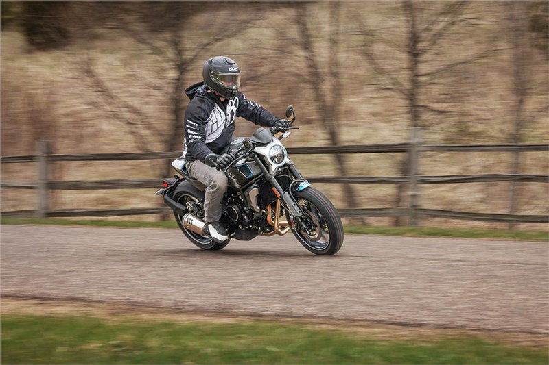 2022 CFMOTO 700CL-X SPORT, CFMOTO USA